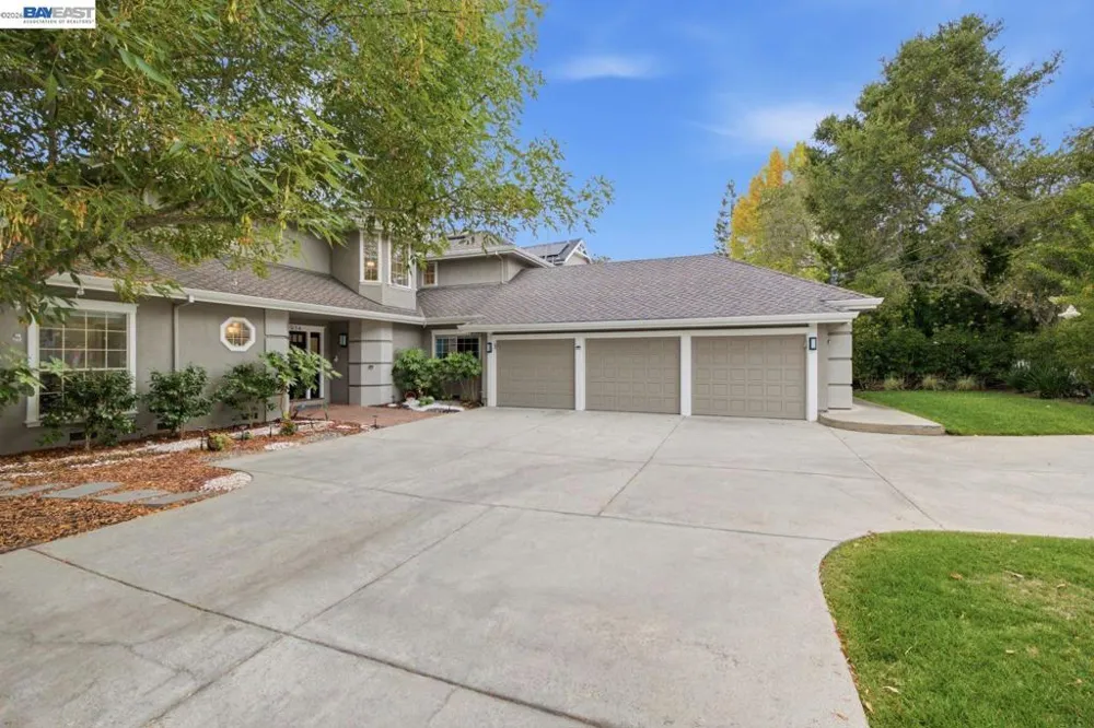 934 Wilmington Way Redwood City, CA 94062