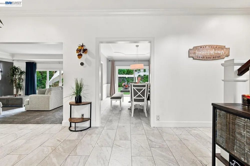 934 Wilmington Way Redwood City, CA 94062