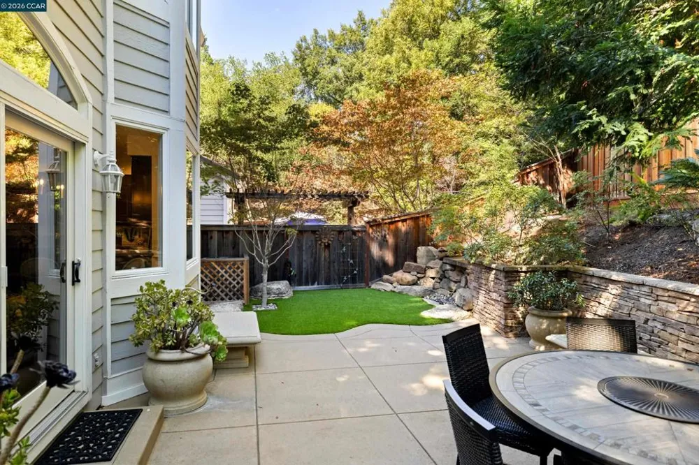 38 Jalalon Place Clayton, CA 94517