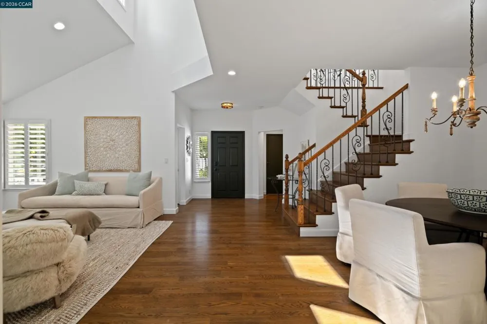 38 Jalalon Place Clayton, CA 94517