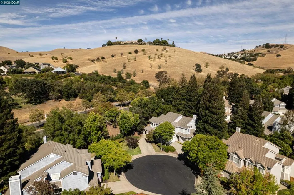 38 Jalalon Place Clayton, CA 94517