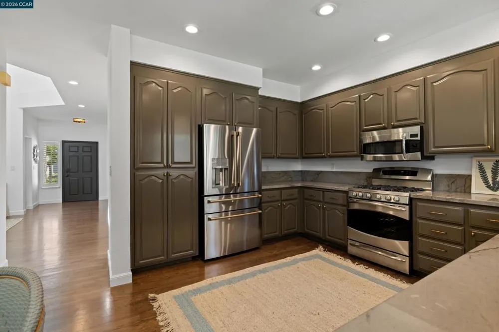 38 Jalalon Place Clayton, CA 94517