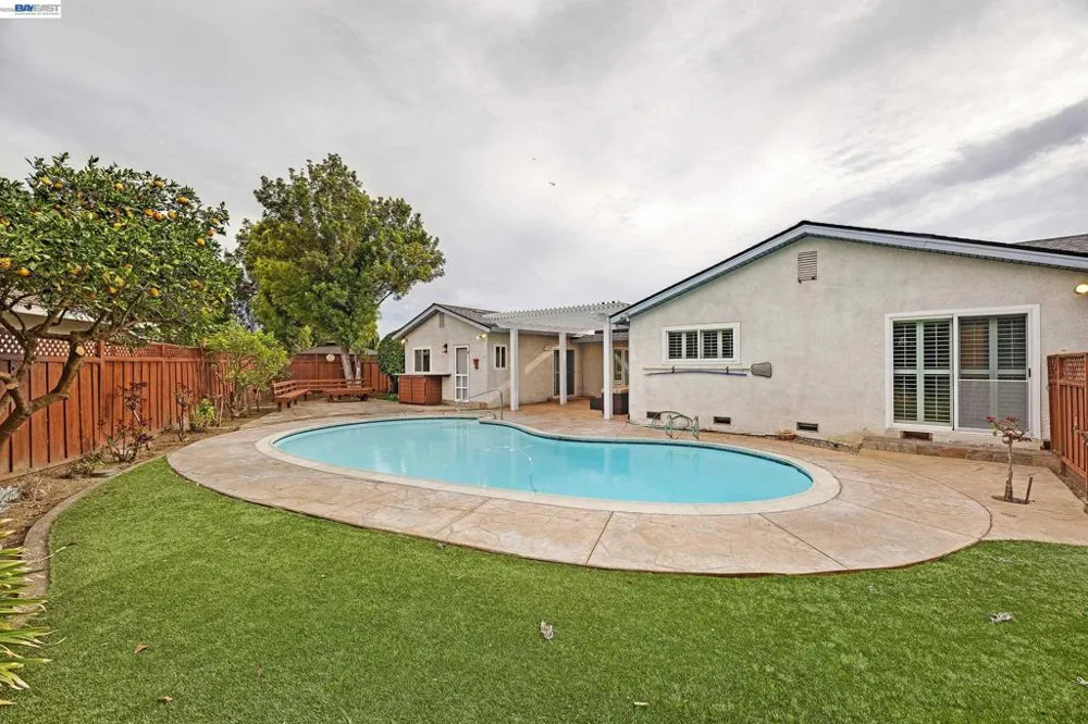 34232 Atteridge Pl Fremont, CA 94555