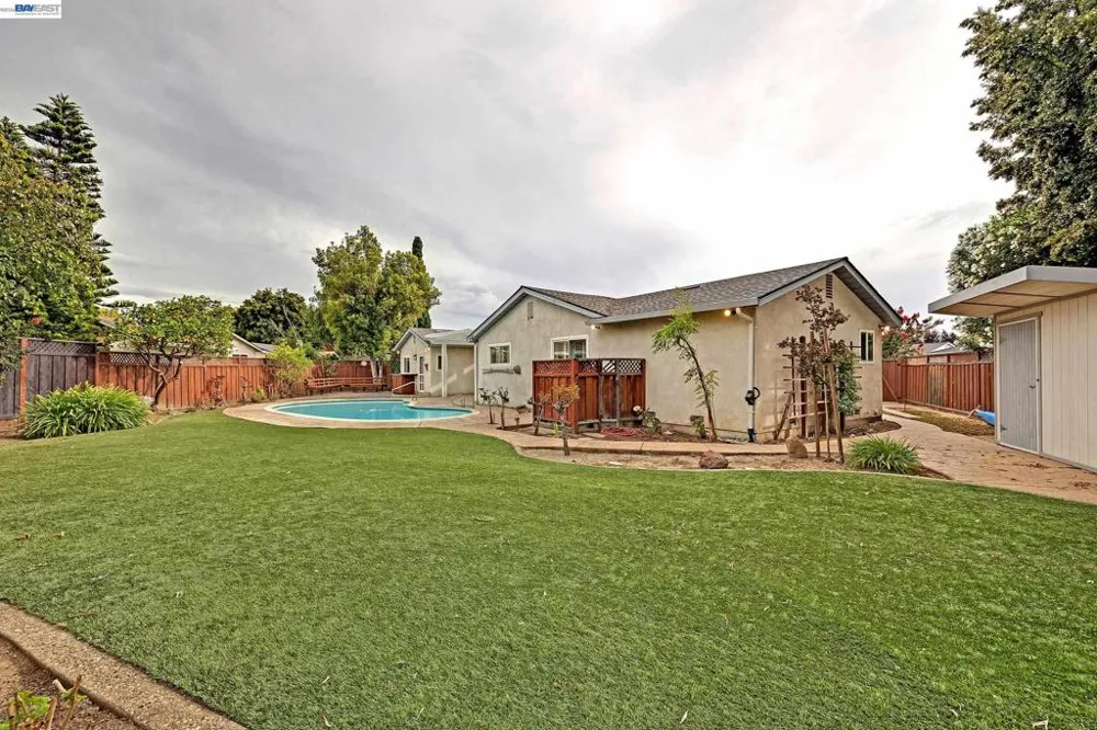 34232 Atteridge Pl Fremont, CA 94555