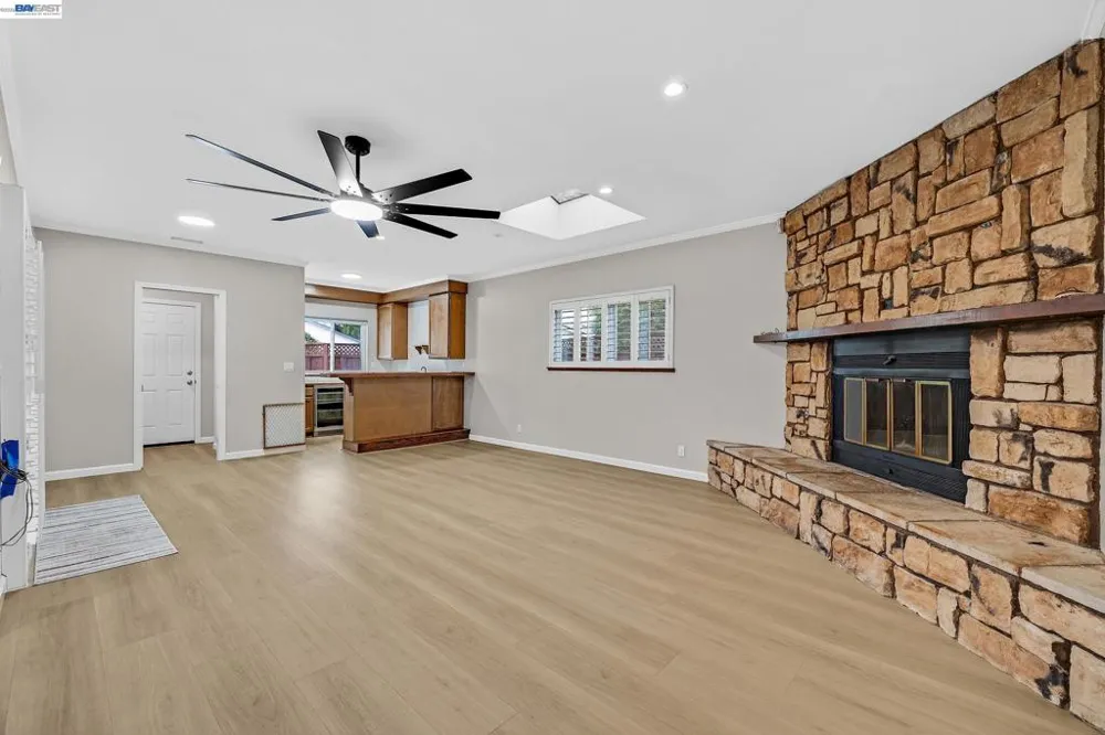 34232 Atteridge Pl Fremont, CA 94555