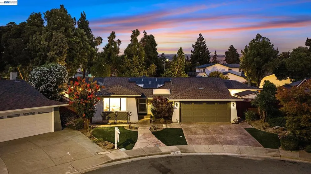 34232 Atteridge Pl Fremont, CA 94555
