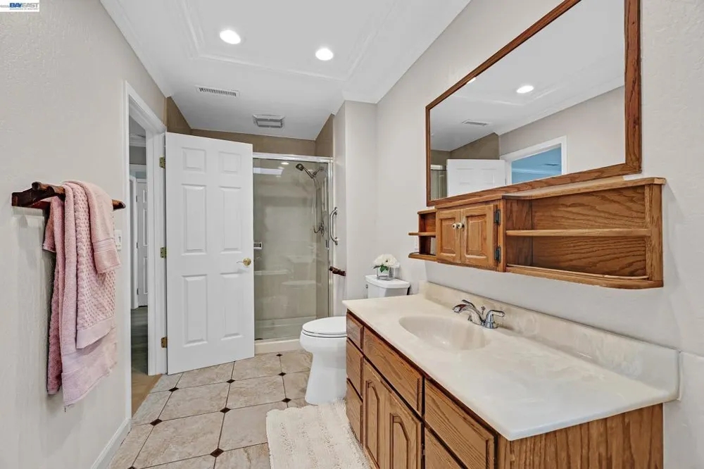34232 Atteridge Pl Fremont, CA 94555