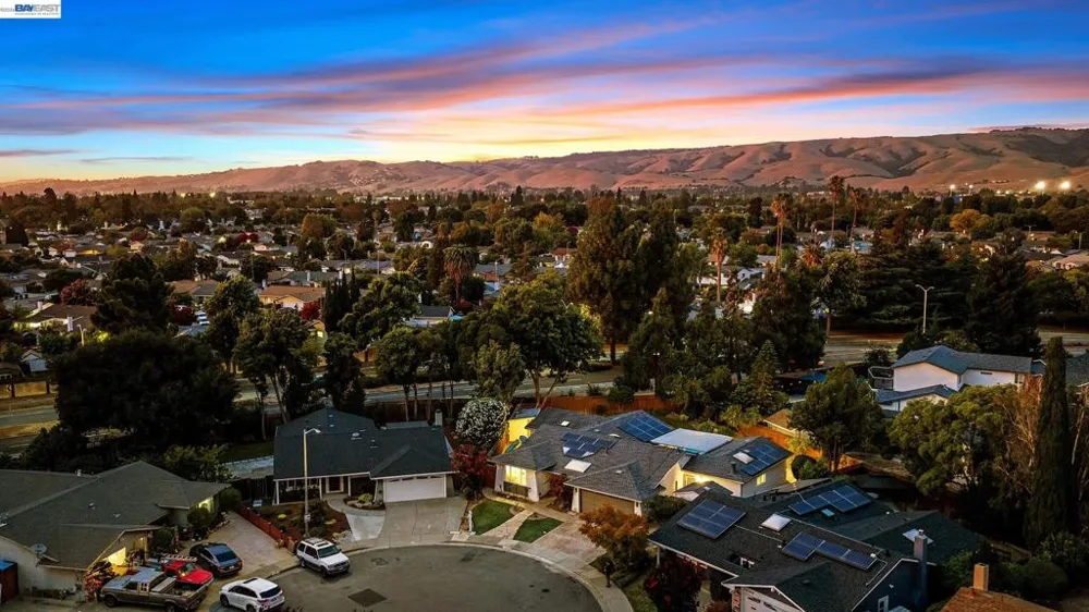 34232 Atteridge Pl Fremont, CA 94555