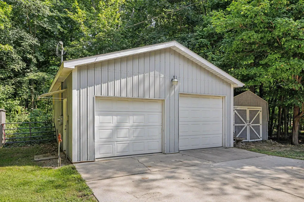 15700 Lepper Road Hickory Corners, MI 49060