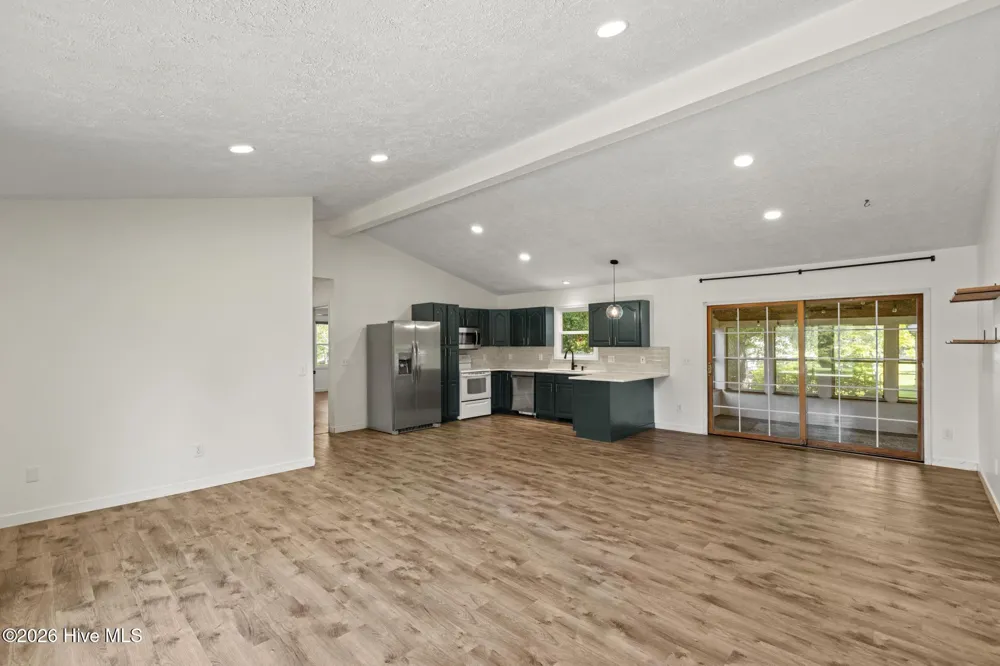 1815 Watts Landing Road Hampstead, NC 28443