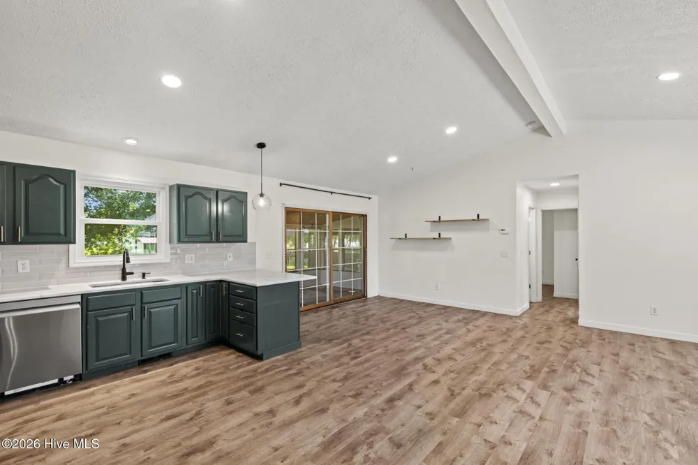 1815 Watts Landing Road Hampstead, NC 28443