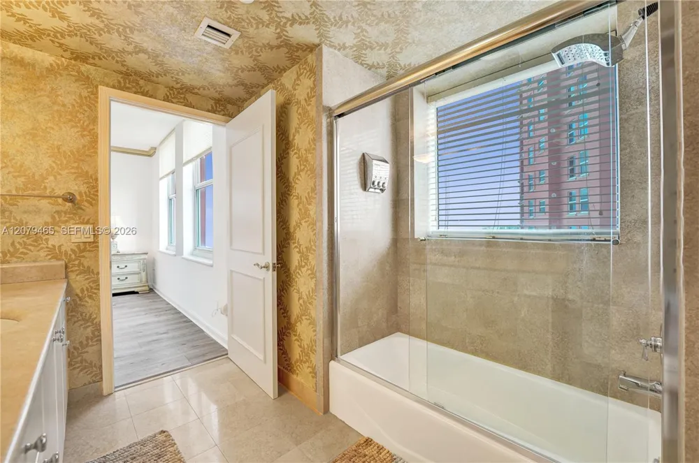 2100 Ocean Blvd #18B Fort Lauderdale, FL 33305