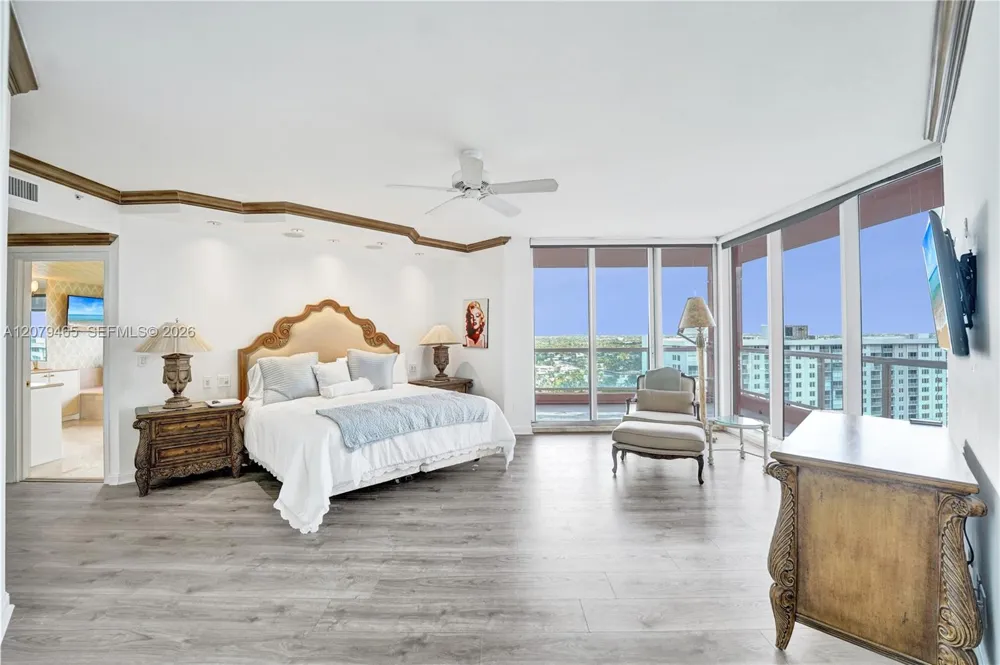 2100 Ocean Blvd #18B Fort Lauderdale, FL 33305