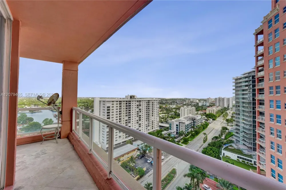 2100 Ocean Blvd #18B Fort Lauderdale, FL 33305