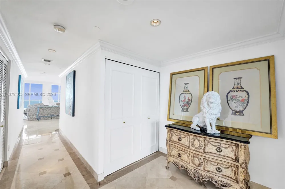 2100 Ocean Blvd #18B Fort Lauderdale, FL 33305
