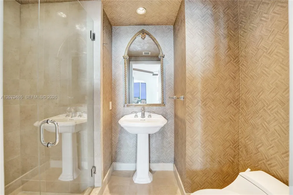 2100 Ocean Blvd #18B Fort Lauderdale, FL 33305