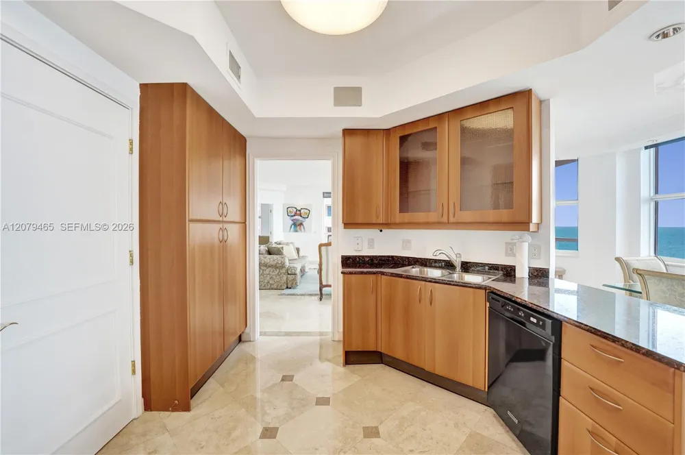 2100 Ocean Blvd #18B Fort Lauderdale, FL 33305