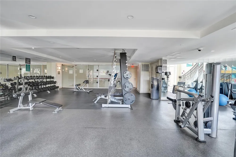 2100 Ocean Blvd #18B Fort Lauderdale, FL 33305