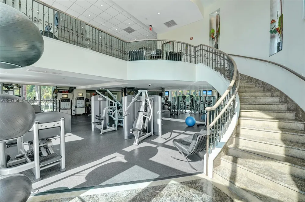 2100 Ocean Blvd #18B Fort Lauderdale, FL 33305