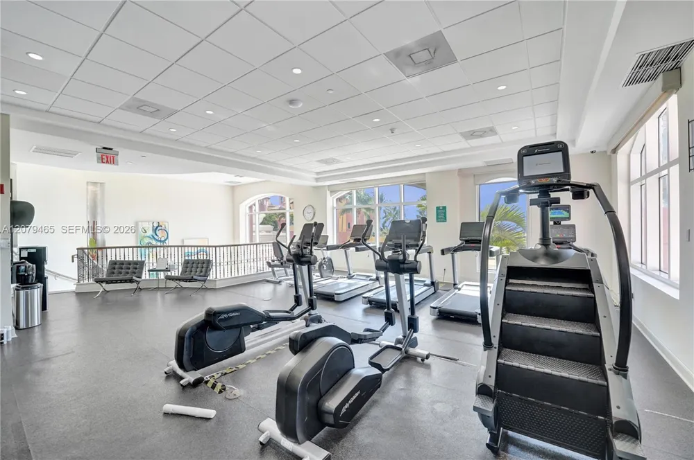 2100 Ocean Blvd #18B Fort Lauderdale, FL 33305