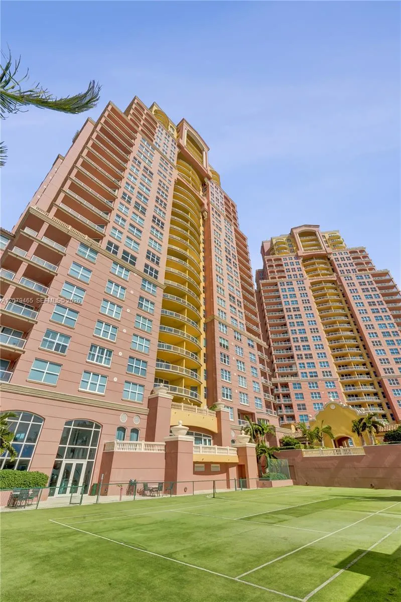 2100 Ocean Blvd #18B Fort Lauderdale, FL 33305