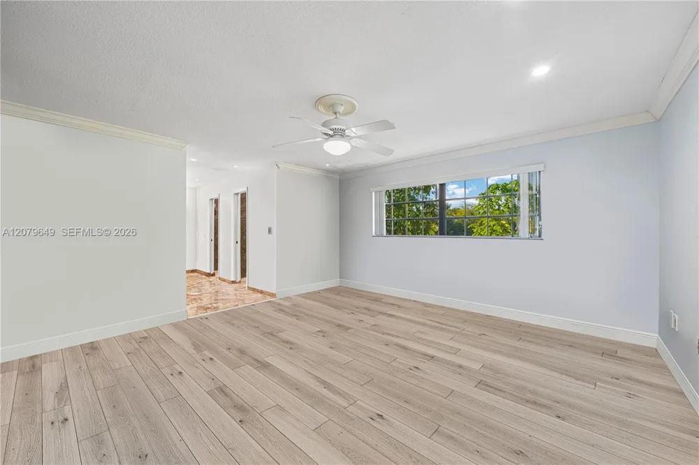 590 NW 132nd Ave Miami, FL 33182