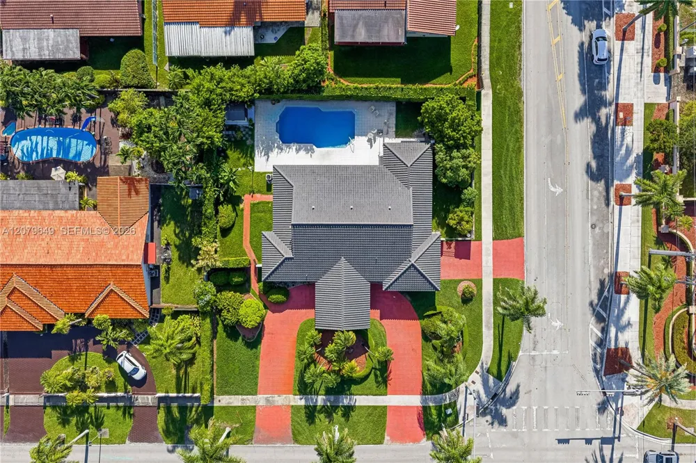 590 NW 132nd Ave Miami, FL 33182