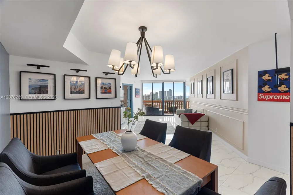 1000 W Island Blvd #2803 Aventura, FL 33160
