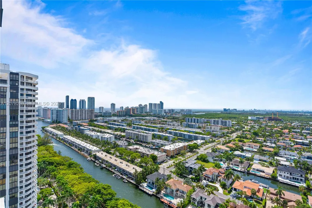 1000 W Island Blvd #2803 Aventura, FL 33160
