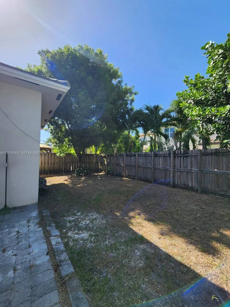 14919 SW 177th Ter #14919 Miami, FL 33187