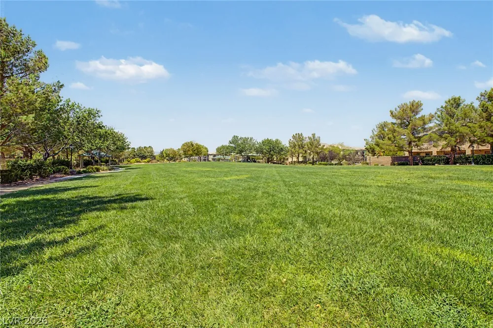 4104 Lancaster Falls Avenue North Las Vegas, NV 89085