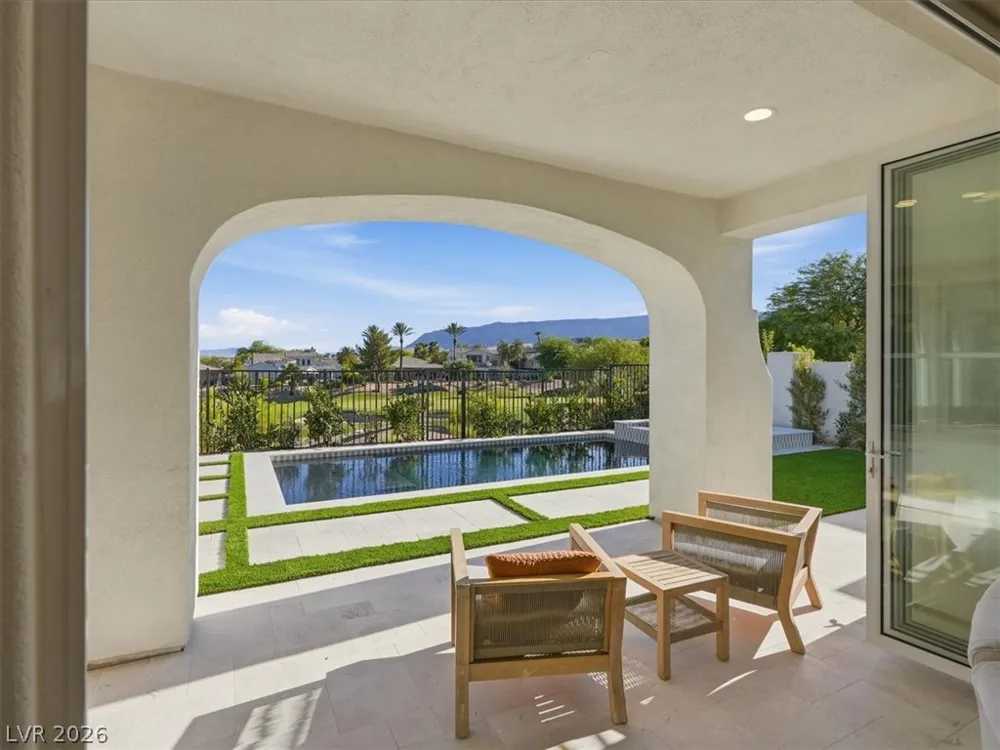 3074 Soft Horizon Way Las Vegas, NV 89135