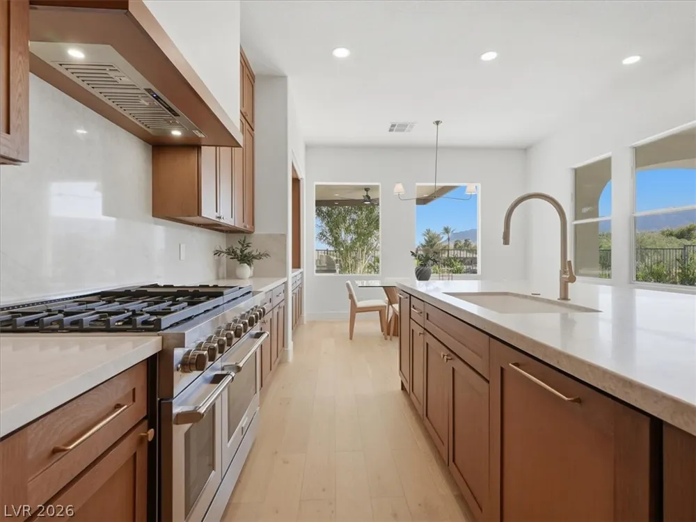 3074 Soft Horizon Way Las Vegas, NV 89135