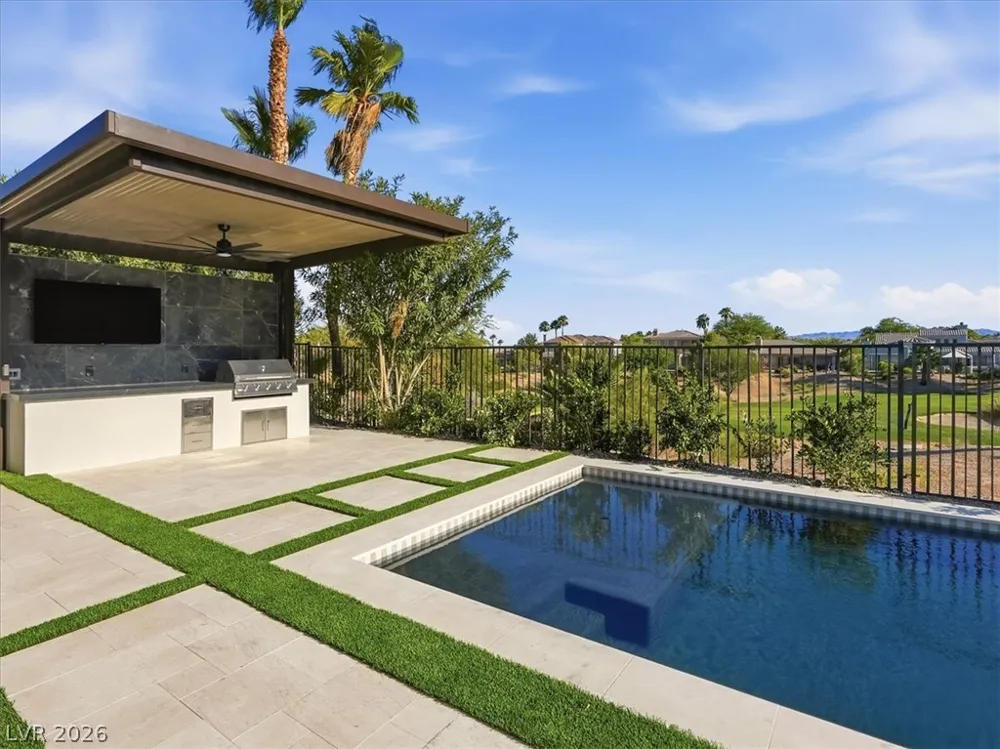 3074 Soft Horizon Way Las Vegas, NV 89135