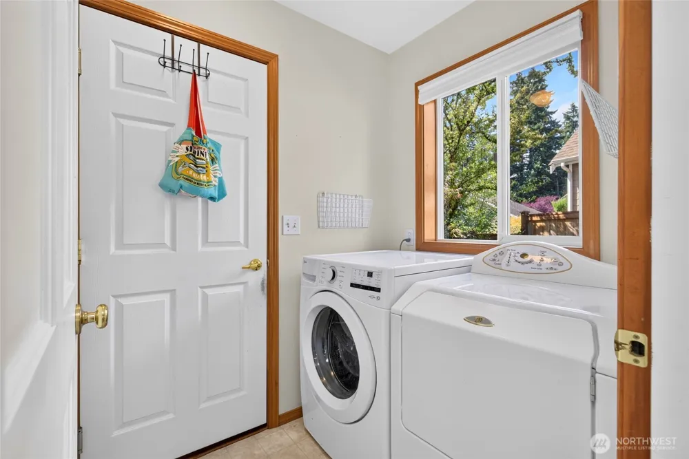 1223 199th Street SW Lynnwood, WA 98036