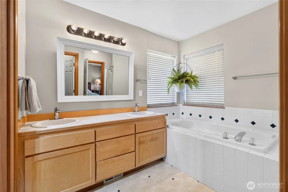 1223 199th Street SW Lynnwood, WA 98036