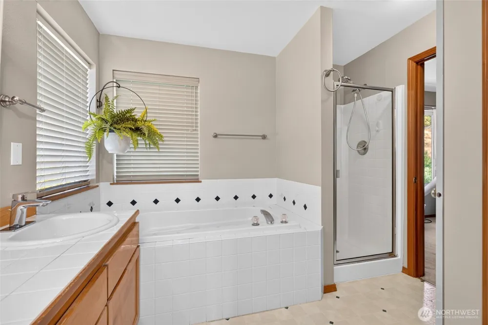 1223 199th Street SW Lynnwood, WA 98036