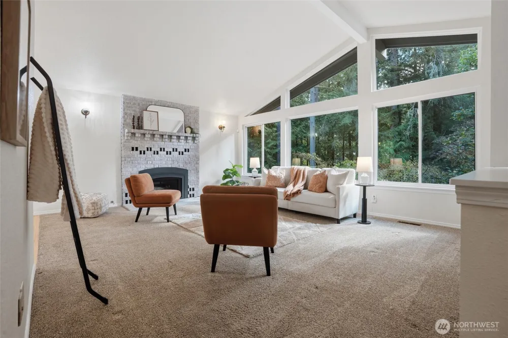 21121 Little Rude Avenue NW Poulsbo, WA 98370