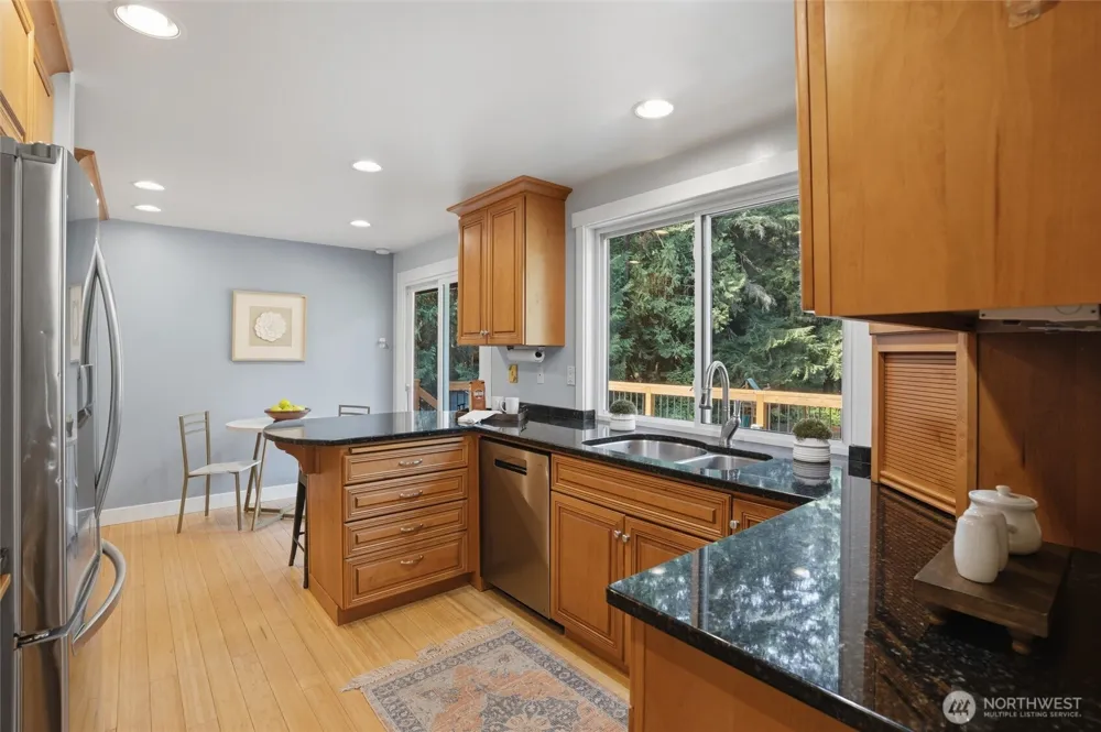 21121 Little Rude Avenue NW Poulsbo, WA 98370