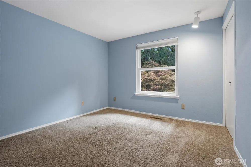 21121 Little Rude Avenue NW Poulsbo, WA 98370
