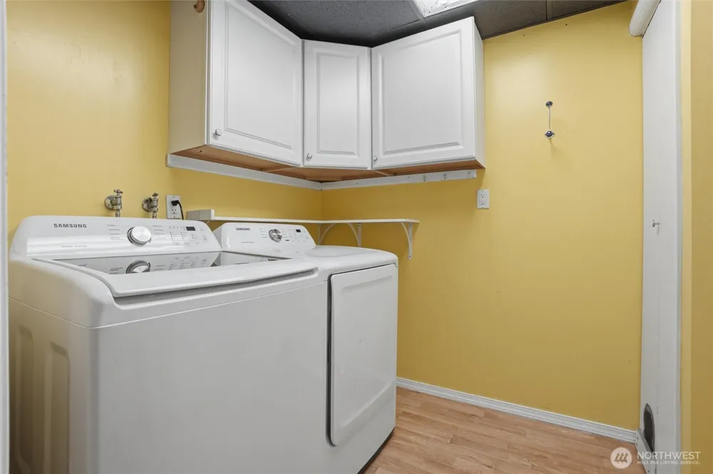 21121 Little Rude Avenue NW Poulsbo, WA 98370