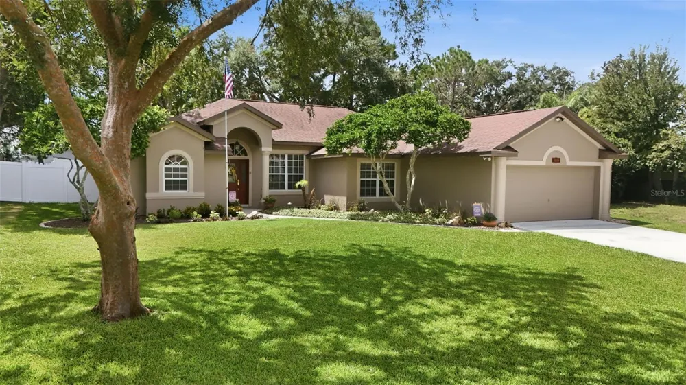3004 LINMONT LANE Eustis, FL 32726