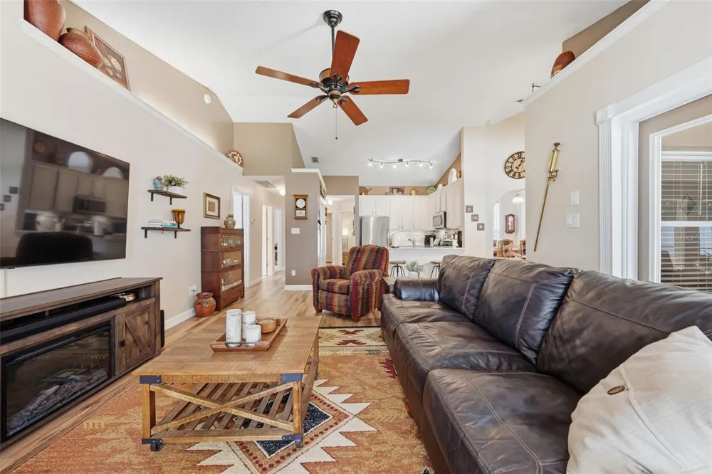 3004 LINMONT LANE Eustis, FL 32726