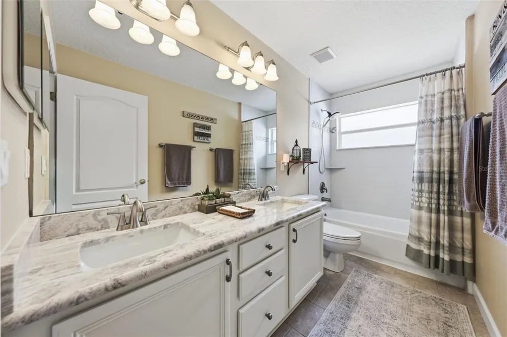 3004 LINMONT LANE Eustis, FL 32726