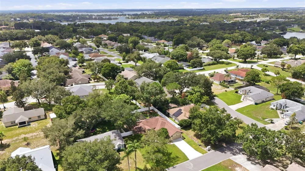 3004 LINMONT LANE Eustis, FL 32726