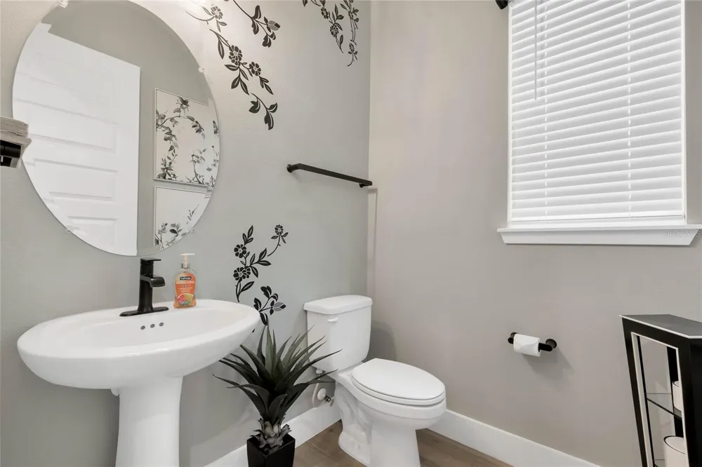 17418 HONEYBELL TANGELO COURT Winter Garden, FL 34787