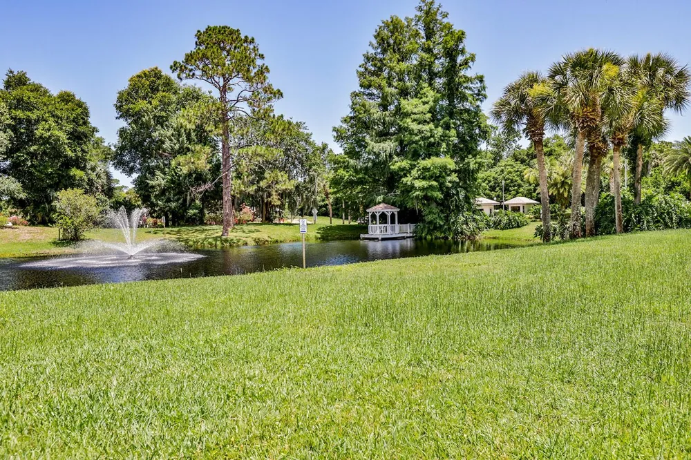 441 SWEET BAY AVENUE New Smyrna Beach, FL 32168