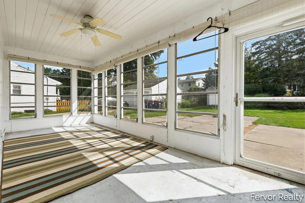 3520 Chamberlain Avenue SE Grand Rapids City, MI 49508