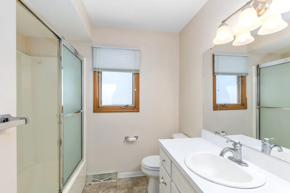 707 Andover Street SE Kentwood City, MI 49548