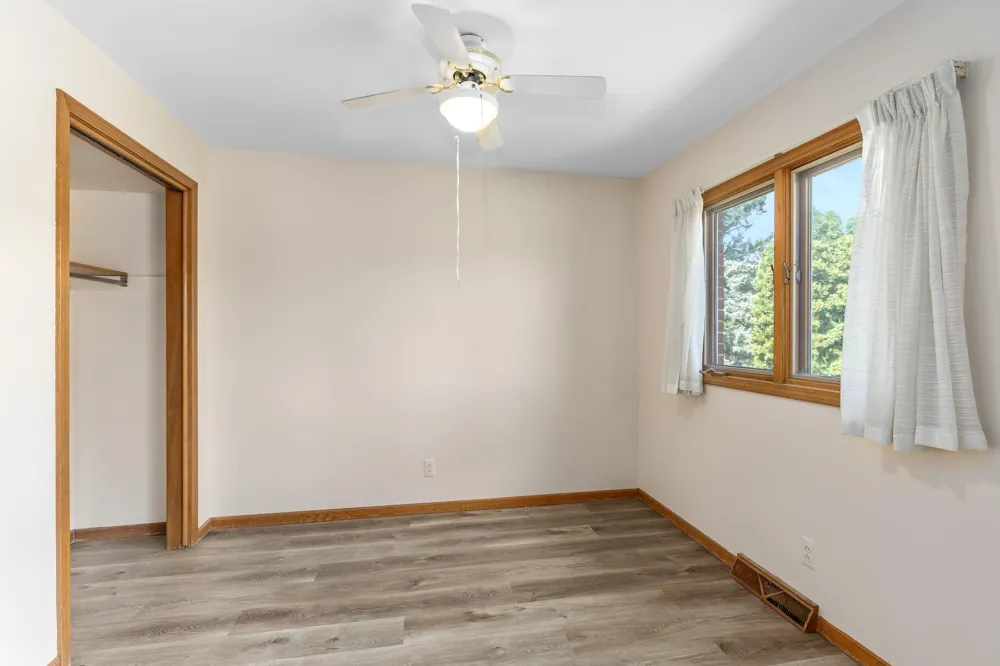 707 Andover Street SE Kentwood City, MI 49548